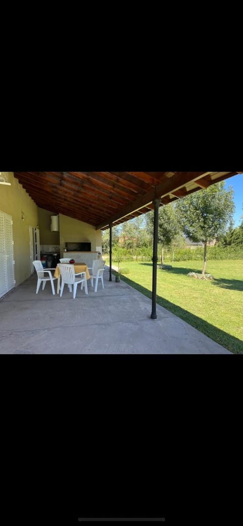 Patio, Dining area