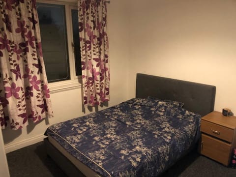 Comfy keats place Apartment in Wolverhampton