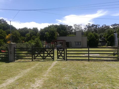 La casita House in Necochea