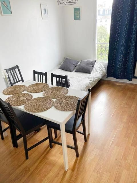 Lovely three-room apartment near metro station Apartment in Saint-Denis, France