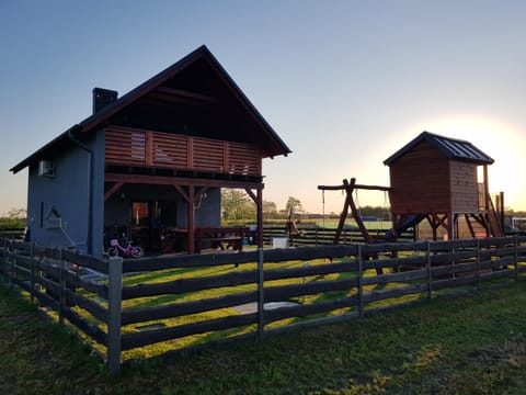 Revela Domki Całoroczne Boszkowo Villa in Greater Poland Voivodeship