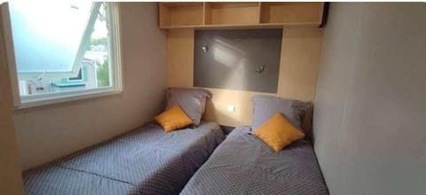 Mobil home Oasis Village 5* Camping /
Complejo de autocaravanas in Roquebrune-sur-Argens