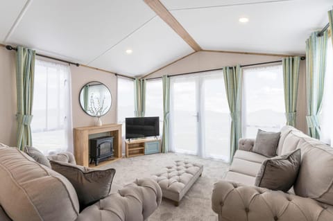 Emma's Sea View 2-bedroom caravan at Durdle Door near Wareham Dorset House in Purbeck District