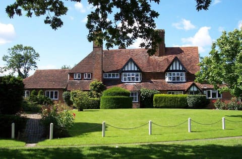 Property building, Day, Garden