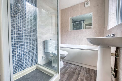 Comfy Contractor Stay in Stoke - Free Parking Condominio in Stoke-on-Trent