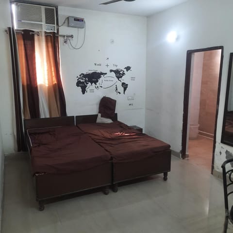 Home stay services Bed and Breakfast in Gurugram