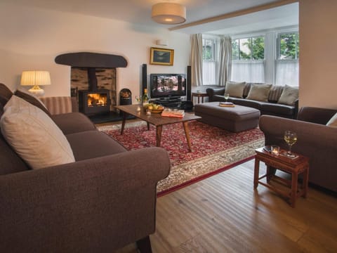 4 Bed in Sawrey LCC33 House in Hawkshead