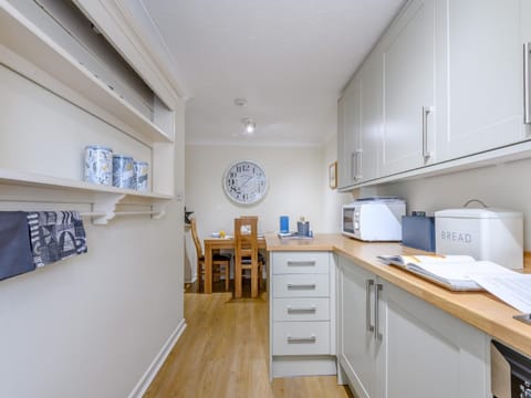 1 Bed in Milford on Sea 79332 Maison in Milford on Sea