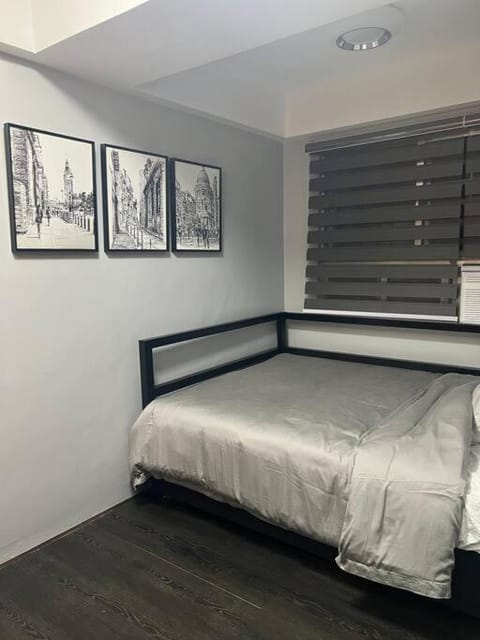 ERod Staycation Apartment in Manila City