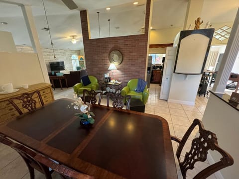 Coral Cove House in Cape Coral