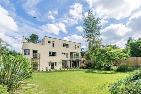 Property building, Garden view