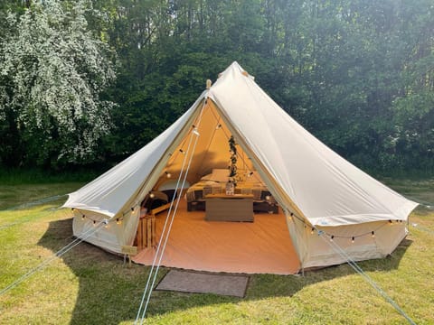 Ash Bell Tent House in Wyre Forest District