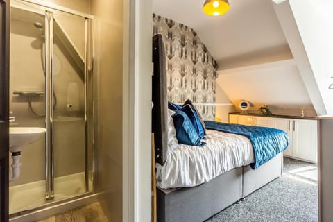 Room 07 - Sandhaven Rooms Double Bed and breakfast in North Shields