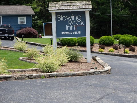 Blowing Rock Inn Motel in Blowing Rock