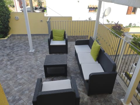 Patio, Balcony/Terrace