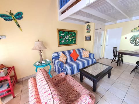 Chrisanns Paradise Suite by the Ocean - Apt#9 Condo in St. Ann Parish