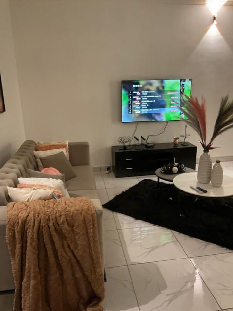 Wise Home Condo in Douala