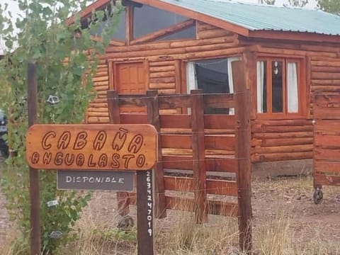 Cabañas Angualasto House in San Juan Province, Argentina