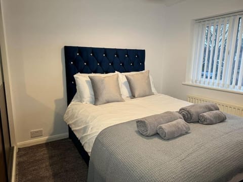 Cosy 3BR Modern Home Middlesbrough Casa in Middlesbrough