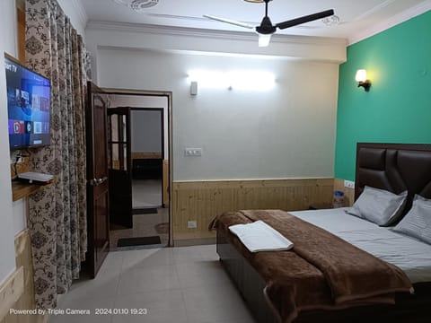 Thakur Homestay Shoghi Vacation rental in Shimla