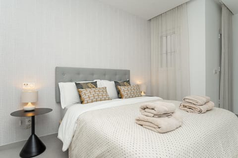 Apartment Next to the Sea, 3 bedrooms, San Pedro Apartment in Marbella