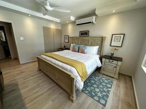 Beachfront Luxury 2 Bedroom at Wyndham Rio Mar, PR Condominio in Rio Grande