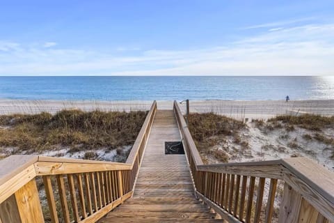 Henderson Beach Villa #4- Six on the Beach House in Destin