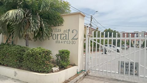 Conjunto villas del portal dos Casa in Soledad