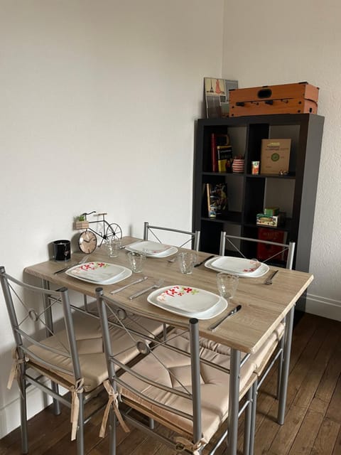 Logement calme + stationnement Apartment in Troyes