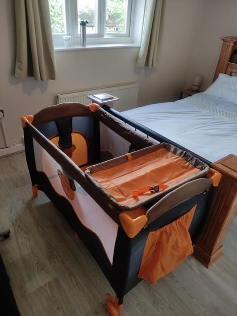 High Rigg House Bradford - Luxury Accomodation with Private Parking Apartment in Bradford