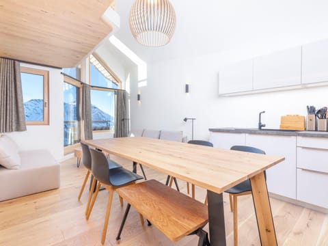 Luxueux triplex 5 pièces avec mezzanine, rénové, balcon et accès direct aux pistes - FR-1-314-241 Apartment in Avoriaz