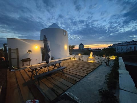 Windsoul. Exclusive windmill Villa in Peniche