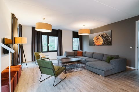 Luxe Villa op park Duinzicht (huis 703) - Ouddorp House in Ouddorp