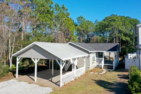 Great location close to beach access shopping and dining Coastal Decor House in Seagrove Beach