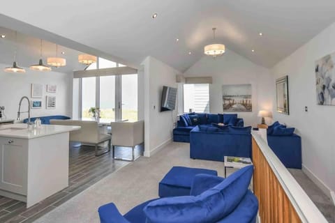 Harbour Sands - 4 Bed With Stunning Coastal Views House in Amble