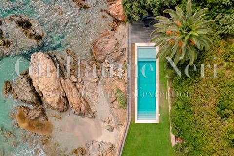 Natural landscape, Bird's eye view, Pool view, Swimming pool