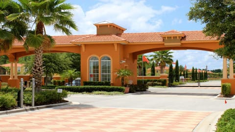 Bella Vida 12br Luxury Villa Pool Spa Disney 294 House in Kissimmee