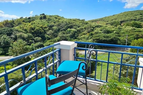 Patio, Balcony/Terrace, Mountain view