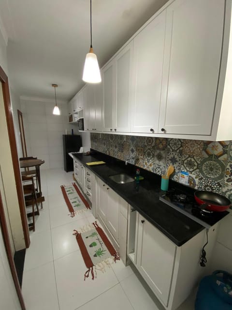 Kitchen or kitchenette, Dining area, minibar, pet friendly, stove