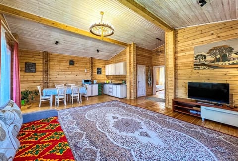 Домик в горах Chalet in Almaty