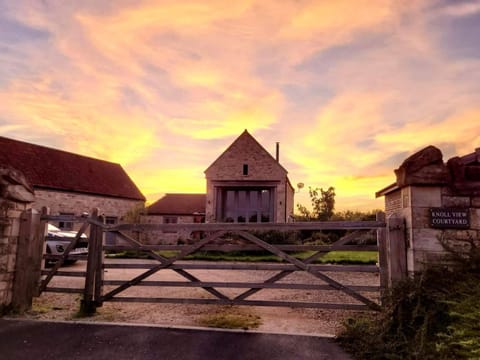 Knoll View Ranch - Group Hot Tub Villa in Mendip District