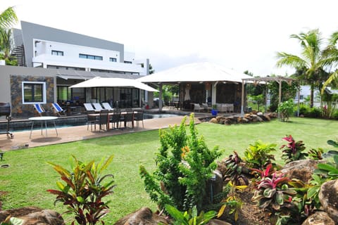 Golf View Villa Villa in Mauritius