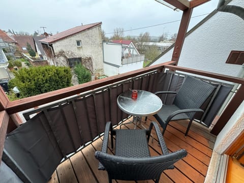 Day, View (from property/room), Balcony/Terrace, Seating area, Dining area