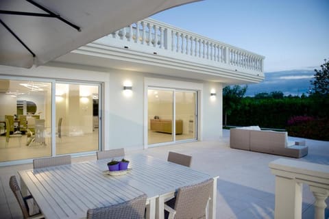 Patio, Pool view