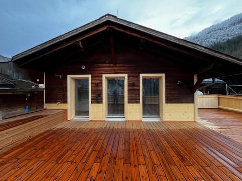 Region de Gstaad - Ultra Modern Apartment- Huge Roof Terrace - Great Views Apartment in Saanen