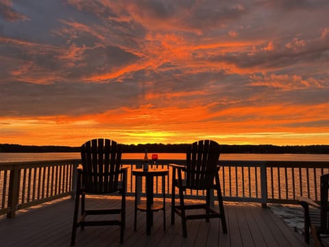 Wake N Lake Maison in Lake Gaston