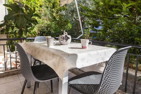 Kallithea Comfort 3 Bd Balcony Family Apt Apartment in Kallithea