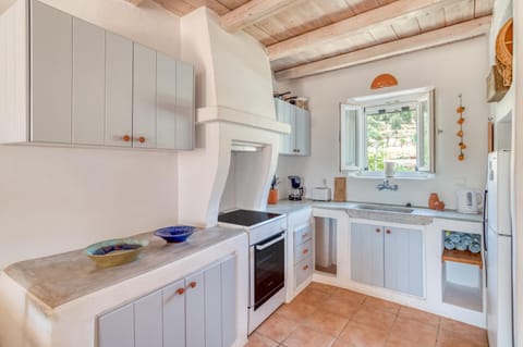 Lefkes Village Living Apartment in Paros, Greece