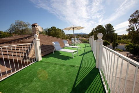 La Casita House in Alacantí