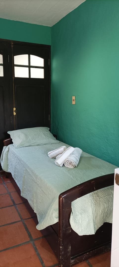 Hostal Pino Alto Bed and Breakfast in Ciudad de la Costa